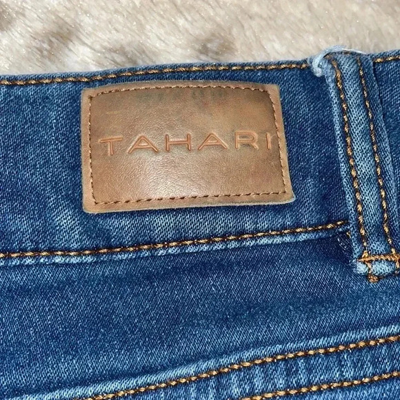 Women’s Tahari Jeans - Picture 5 of 5